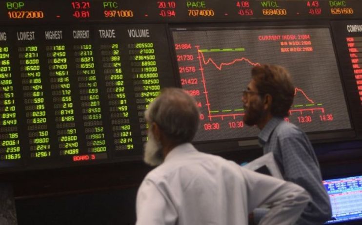 Traders call for shorter hours