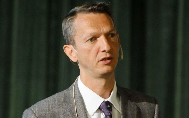 Leaving interest rates on hold for too long risks deepening the UK's recession, the Bank of England's former chief economist has said.