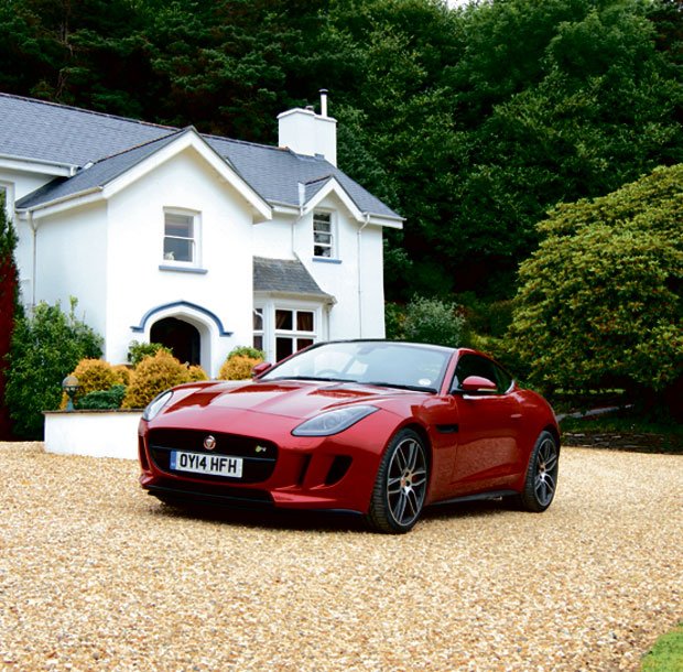 Jaguar F-Type coupe