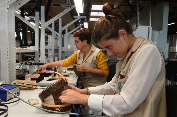 Eurozone industrial production drops again in July
