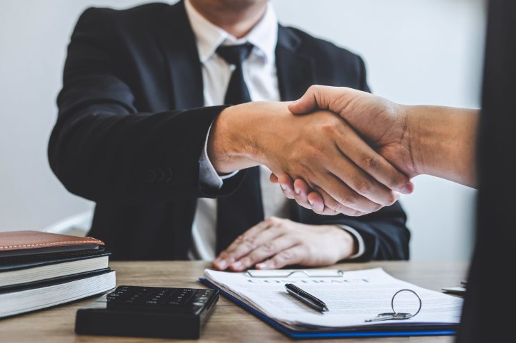 NEW-JOB-HIRED-STAFF-BUSINESS-COFIDENCE