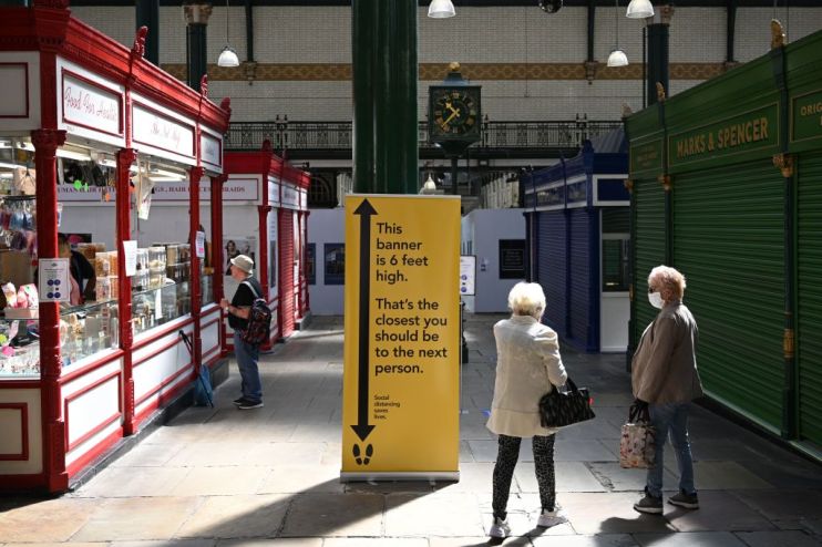 BRITAIN-HEALTH-VIRUS-RETAIL