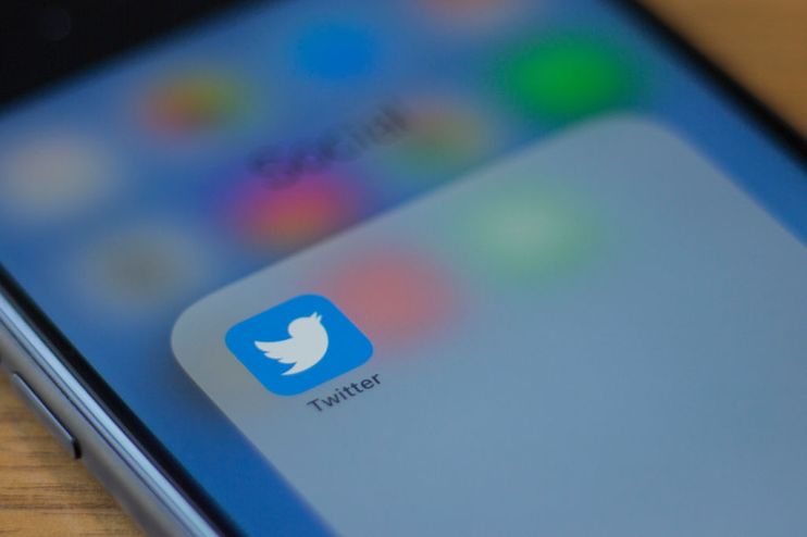 US-IT-LIFESTYLE-RELIGION-TWITTER