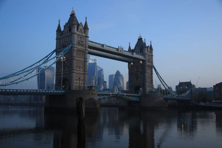 FTSE 100 drops after Bank of England warns of longer UK recovery
