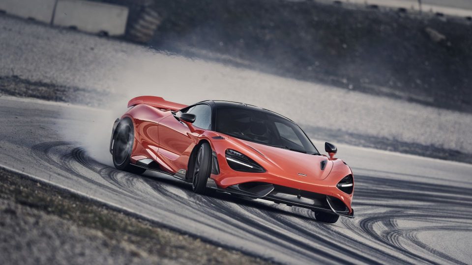 McLaren 765LT