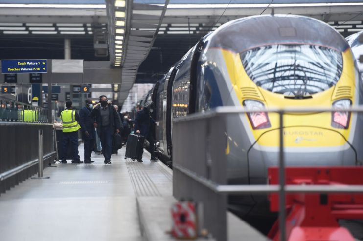 The rail industry has thrown its weight behind calls for the government to prop up the struggling Eurostar rail link between the UK and the continent.
