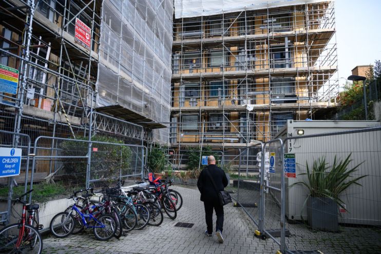 Housing Association Asks 1000 Residents To Leave Homes As Fire Check Reveals Problems