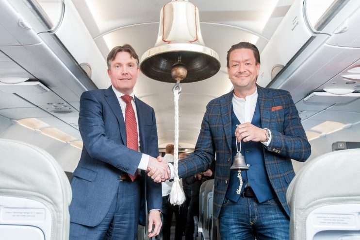 New low-cost Icelandic airline Play's shares have this morning begun to trade on the country's stock market, following the carrier's recent successful float.