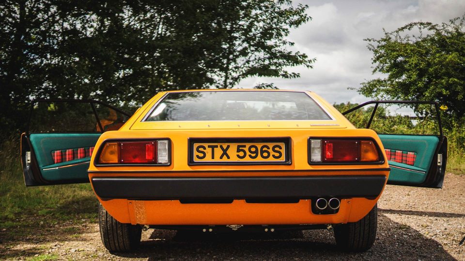 Lotus Esprit S1
