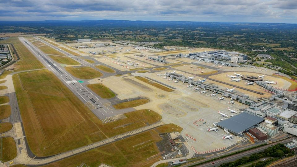Gatwick Airport's airfield in 2021.