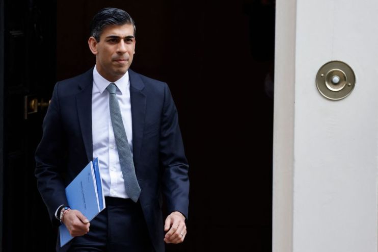 BRITAIN-POLITICS-ECONOMY-FINANCE-GOVERNMENT