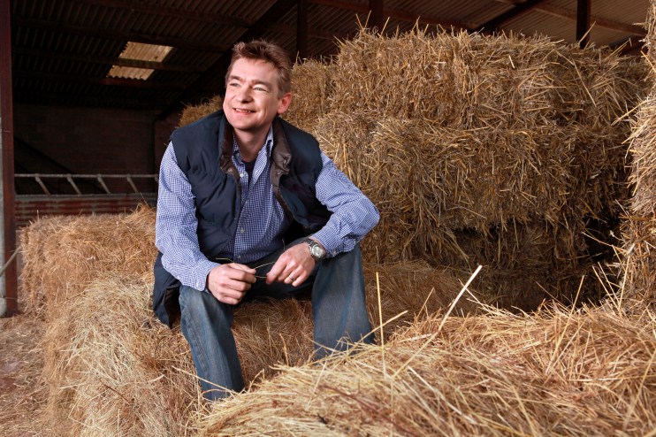 Ian Pepperell, best known for playing Roy Tucker in The Archers, has died aged 53, the BBC has announced.