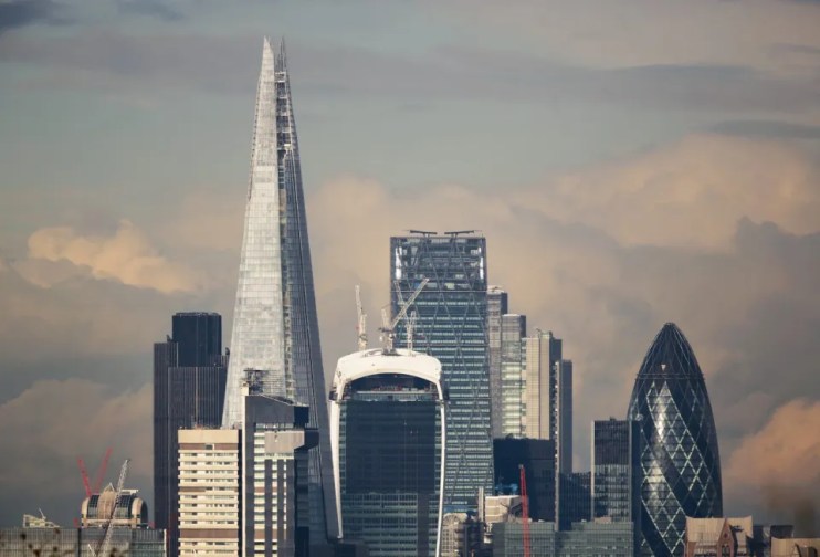 The regulatory burden placed on businesses has risen by &pound;6bn a year under the Conservative government, a new report has found.