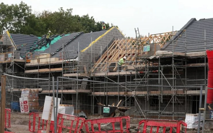 British property developer Berkeley Group is on track to deliver &pound;1.5bn of pre-tax profits over the next three years, according to an update by the firm this morning.&nbsp;