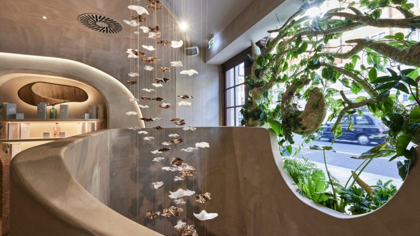 City PM tried out the UK's only hydro bed for a hydro massage treatment at The HVN in Knightsbridge