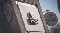 Picture of HSBC building outside.