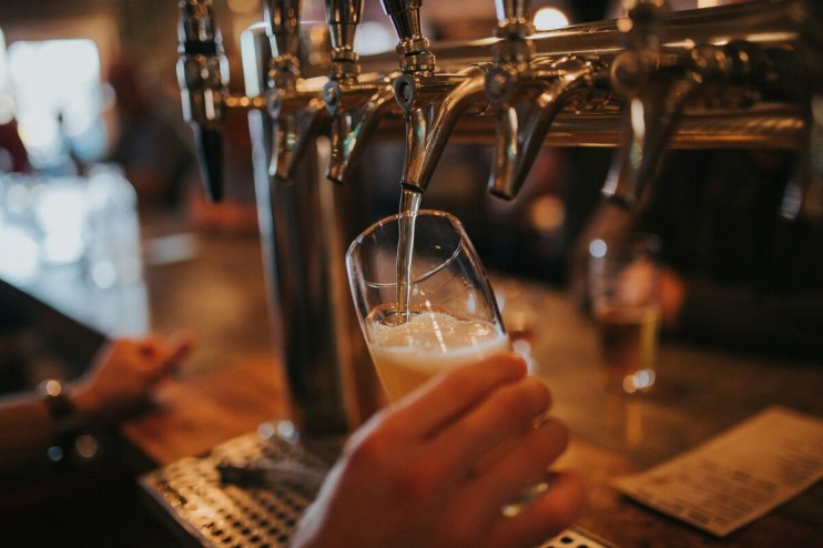 Greene King landlords have called for a 20p discount to the business rates multiplier for pubs.
