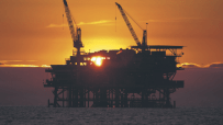 FTSE 100 stocks rise as Brent crude oil prices jump 1.8% to $104.98 amid Strait of Hormuz tensions and Trumps Iran stance