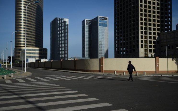Ratings agency Moody's said on Thursday it could downgrade Country Garden's&nbsp;'corporate family rating' if the recovery prospects for its creditors weaken further.