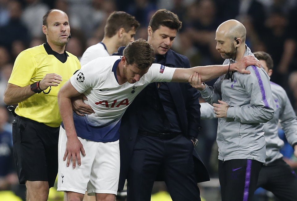 FBL-EUR-C1-TOTTENHAM-AJAX