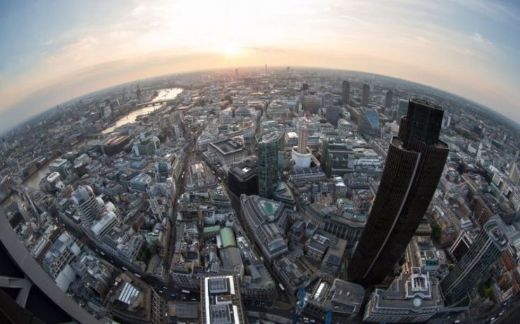 https://citypm.eu/ftse-100-edges-up-despite-pressure-from-stronger-pound/